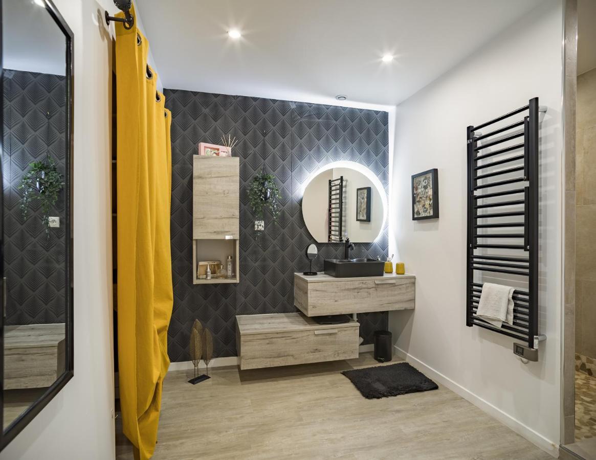 Loft Avec Jardin Et Parking Prive Apartment Troyes Luaran gambar